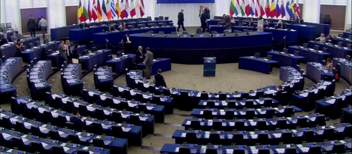 Ψηφίζεται σήμερα στο Ευρωκοινοβούλιο το Ευρωπαϊκό Πιστοποιητικό - Ποια άλλα θέματα θα βρεθούν στο επίκεντρο